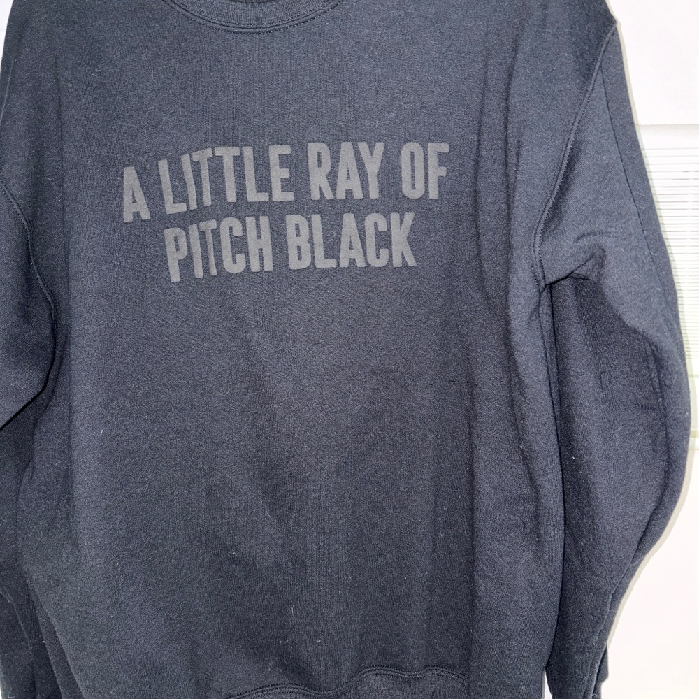 Little ray of pitch black